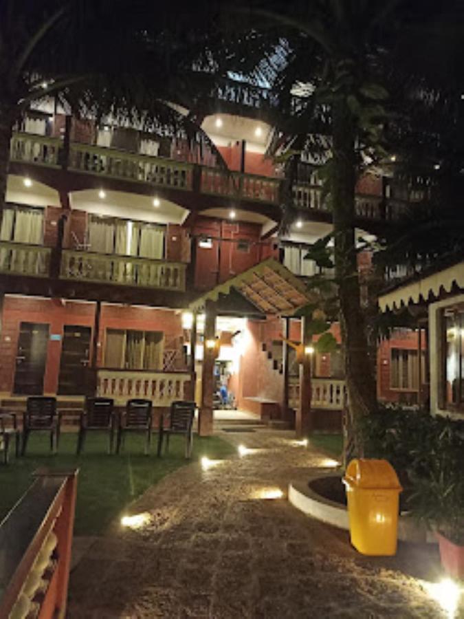 Blue Sea Beach Resort Mālvan Eksteriør billede