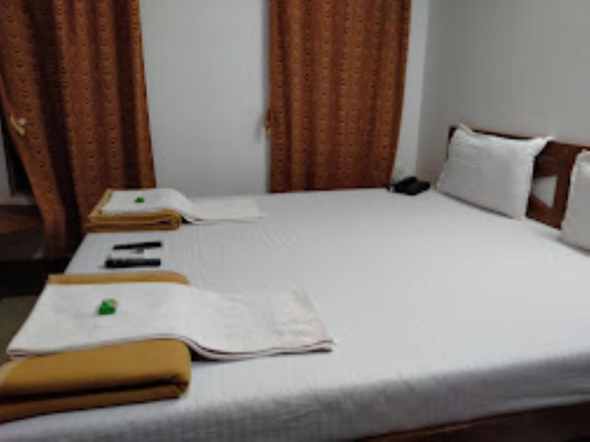 Blue Sea Beach Resort Mālvan Eksteriør billede